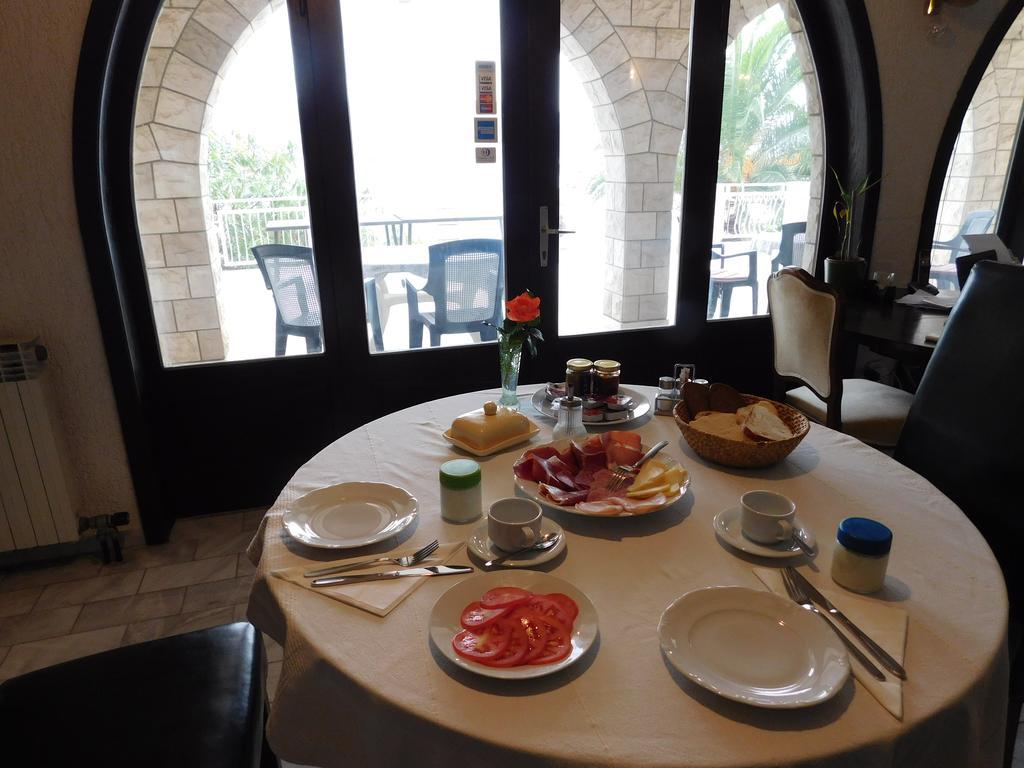 Villa Corona Donji Okrug  Zewnętrze zdjęcie